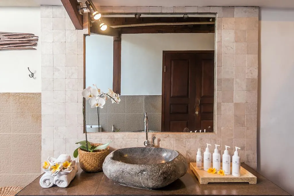 Villa Clochette Bali Seminyak  Seminyak (Bali)